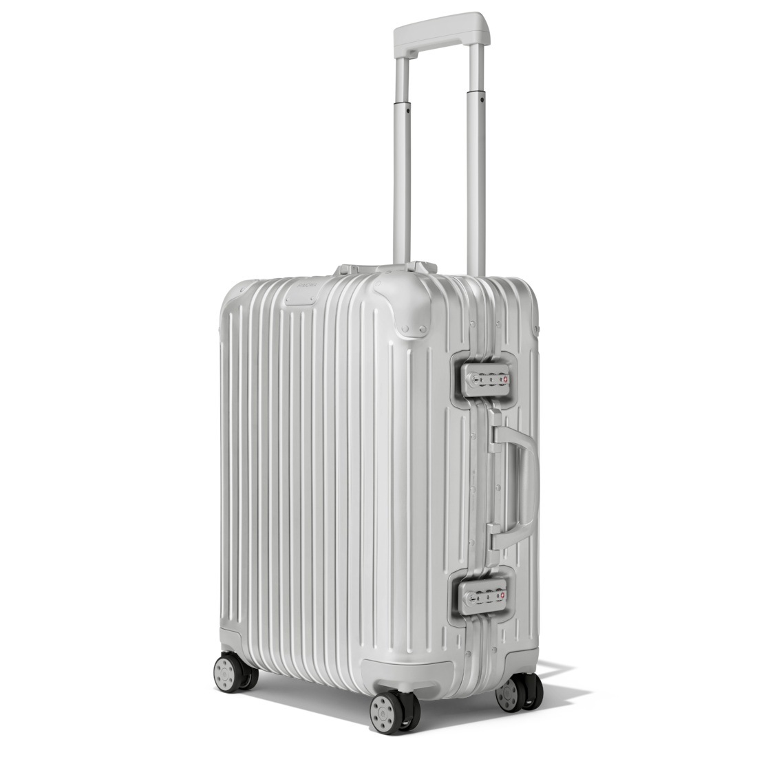 rimowa carry on plus