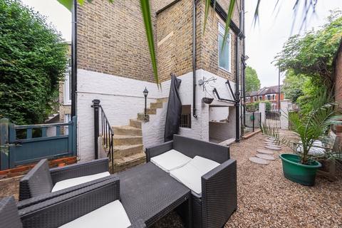 houses for rent in clapham london