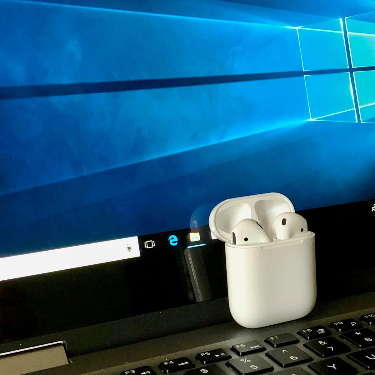 connect airpods to windows