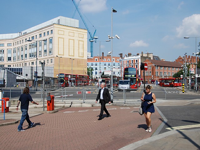 hammersmith bus station