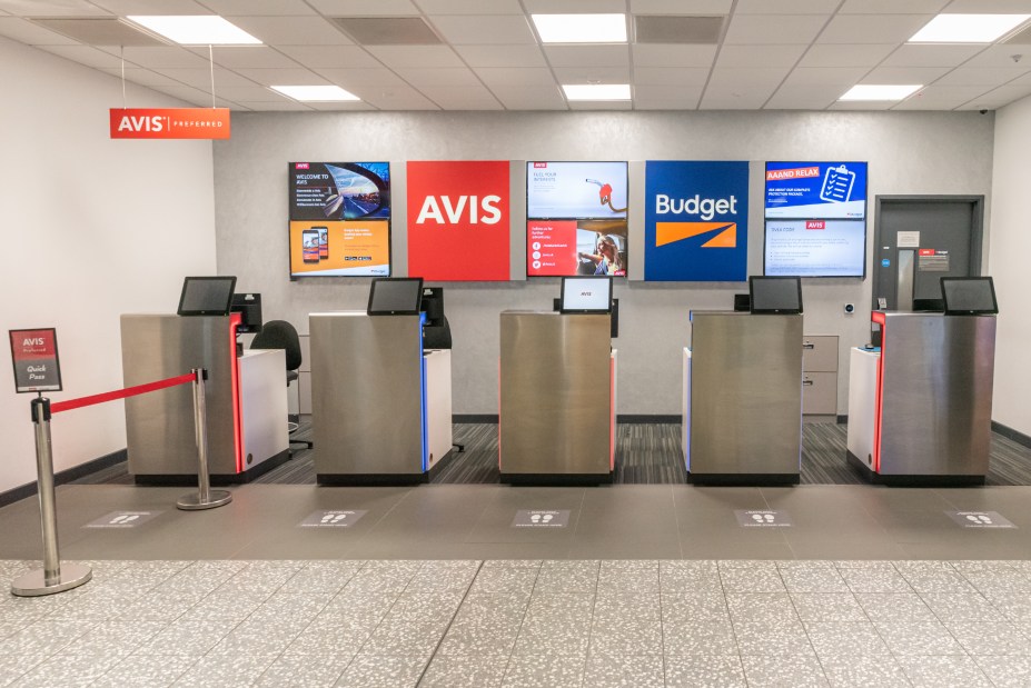 avis car rental airport