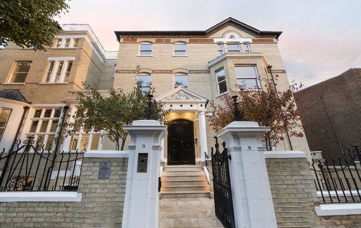 flats to rent in hampstead village