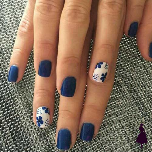 uñas azules cortas