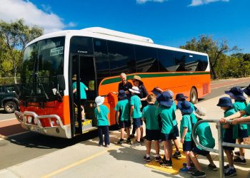 perth carnarvon bus