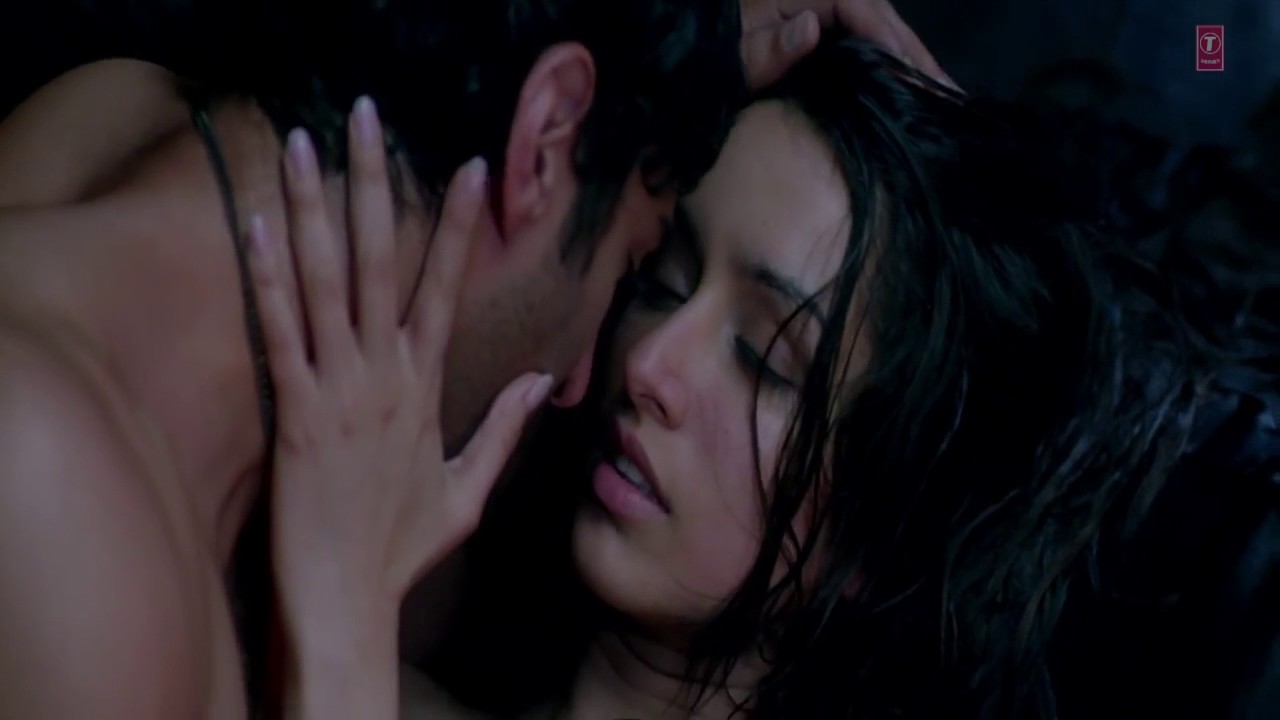 aashiqui 2 sex