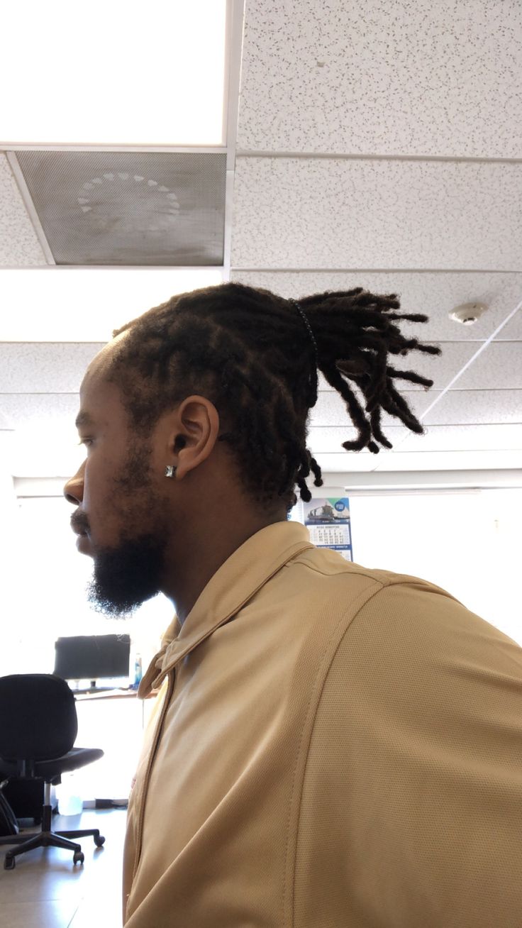 growing out undercut with locs