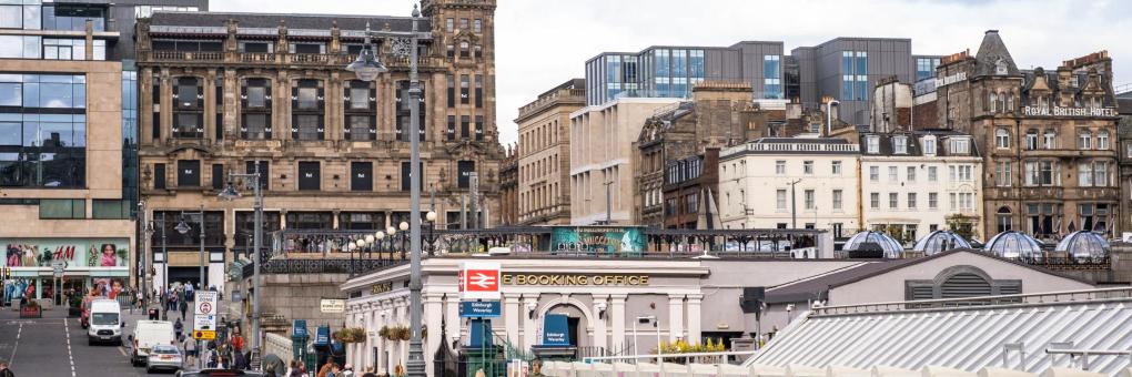 accommodation near waverley station edinburgh