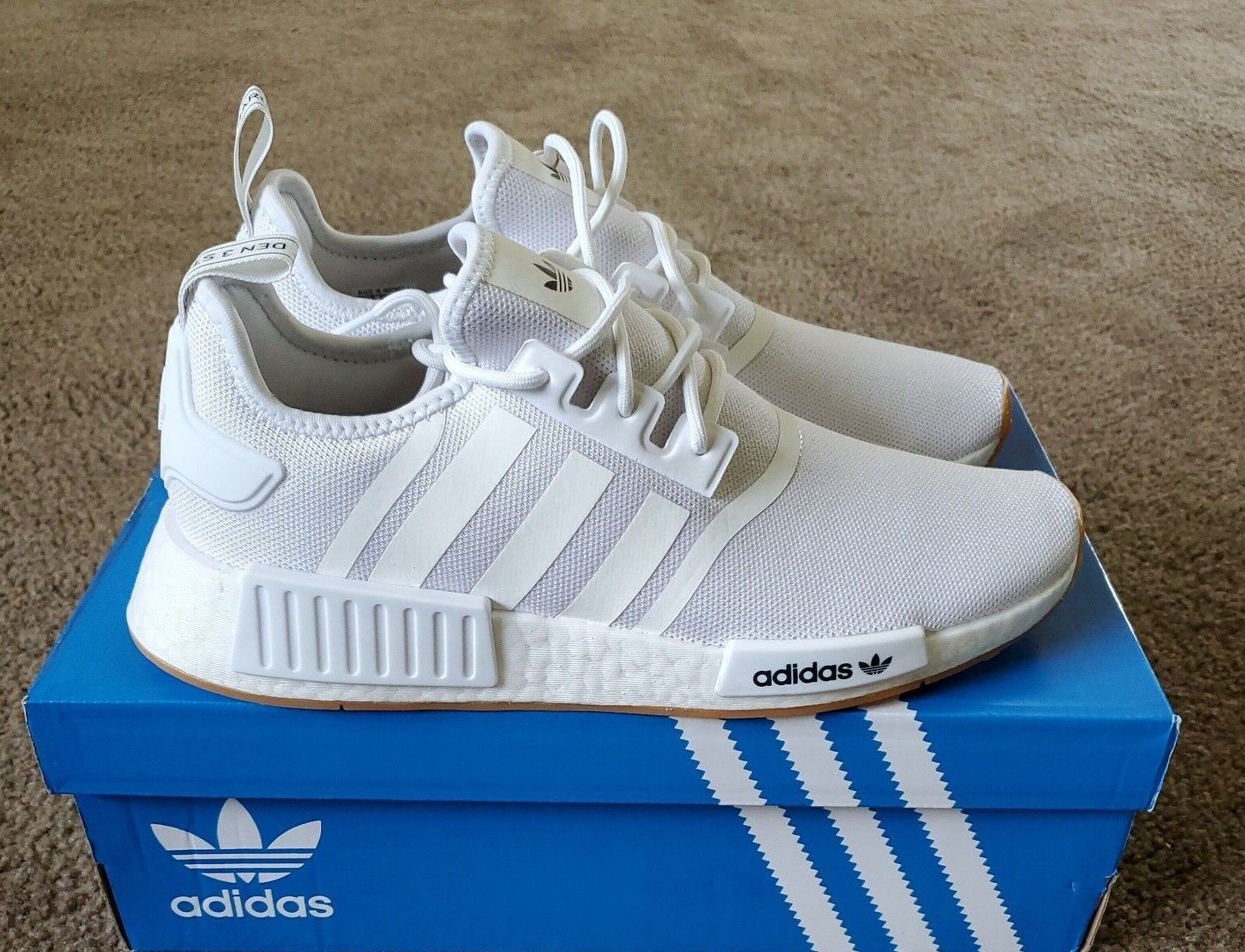 adidas originals nmd r1 shoes