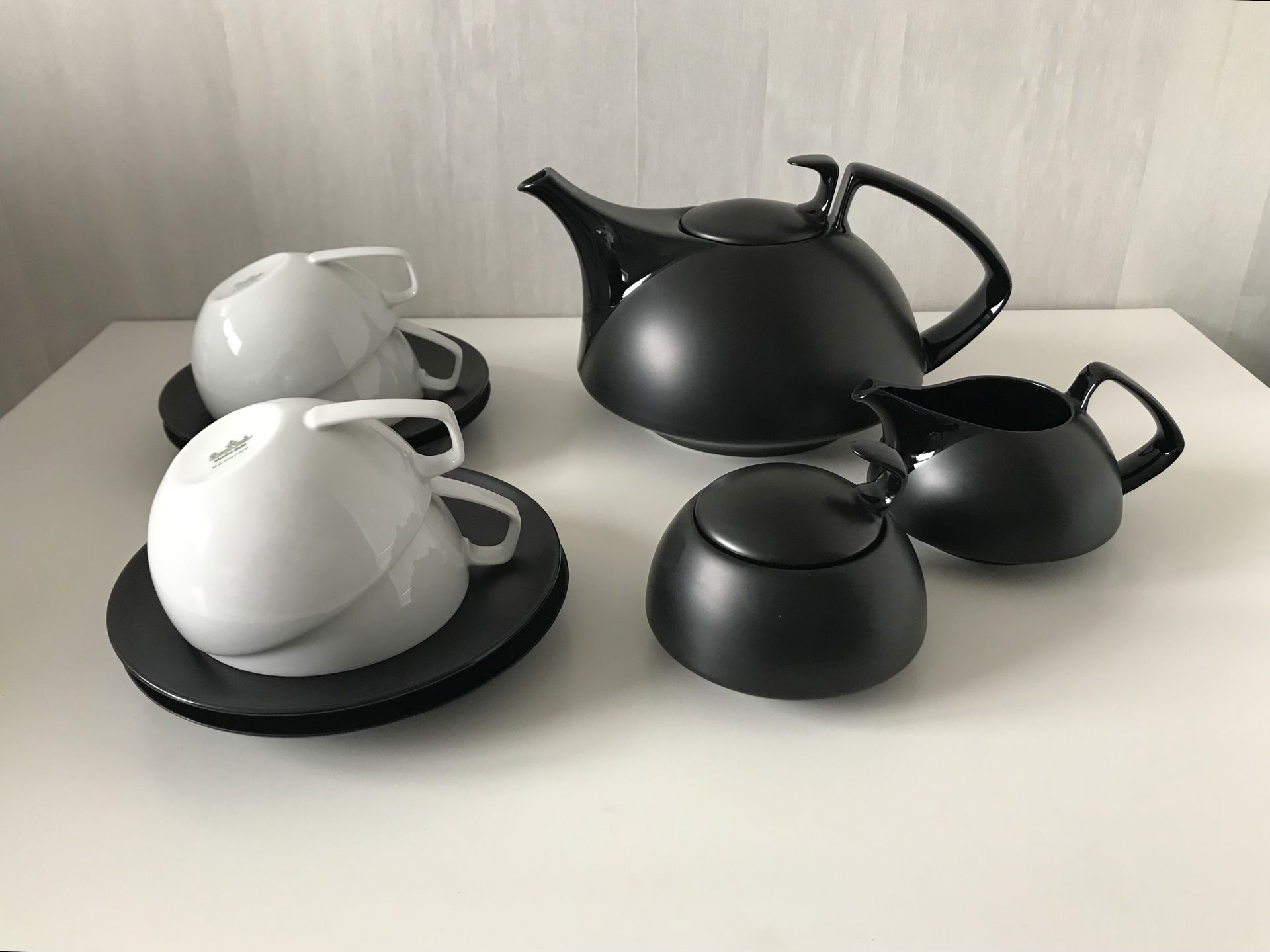 walter gropius tea set