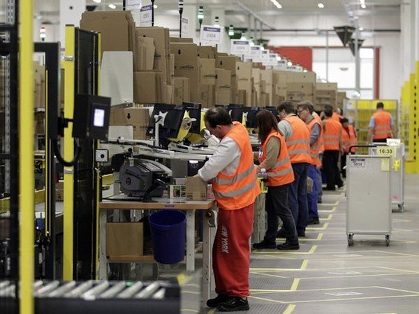 amazon fulfilment centre warehouse associate