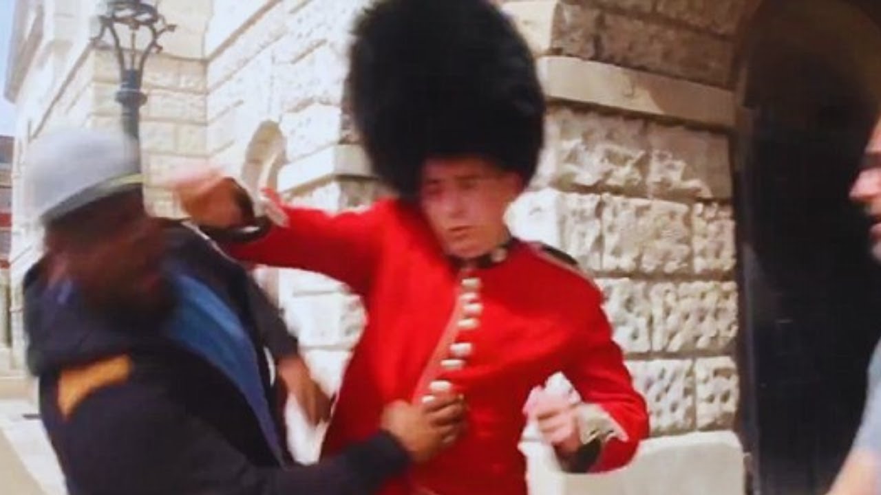 queens guard kills man