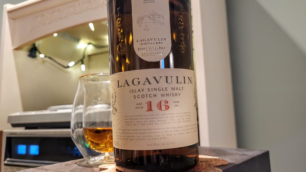 lagavulin 16 review