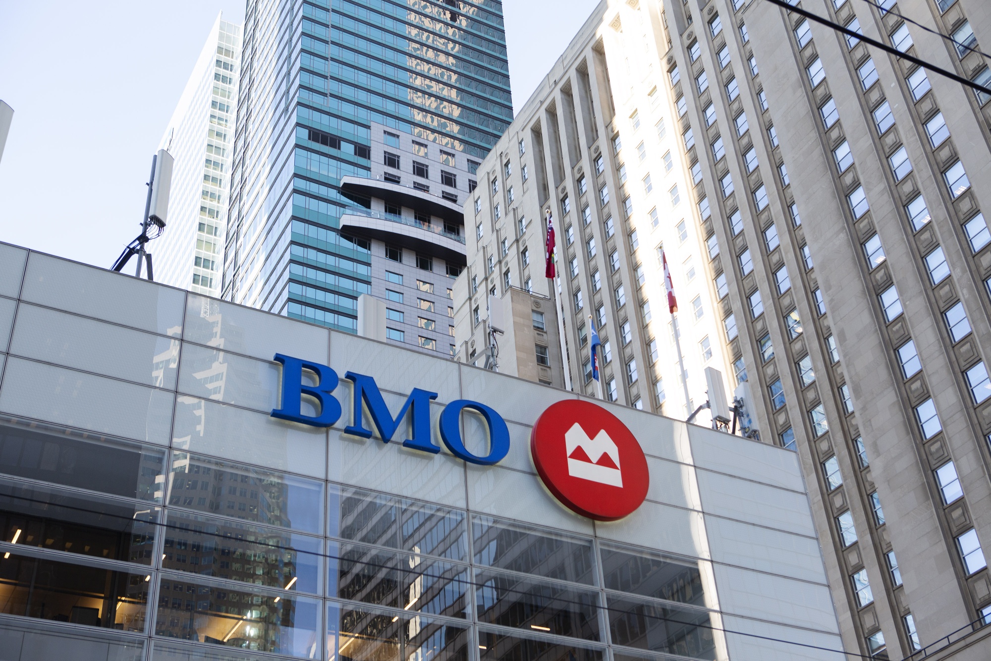 what time does bmo close today