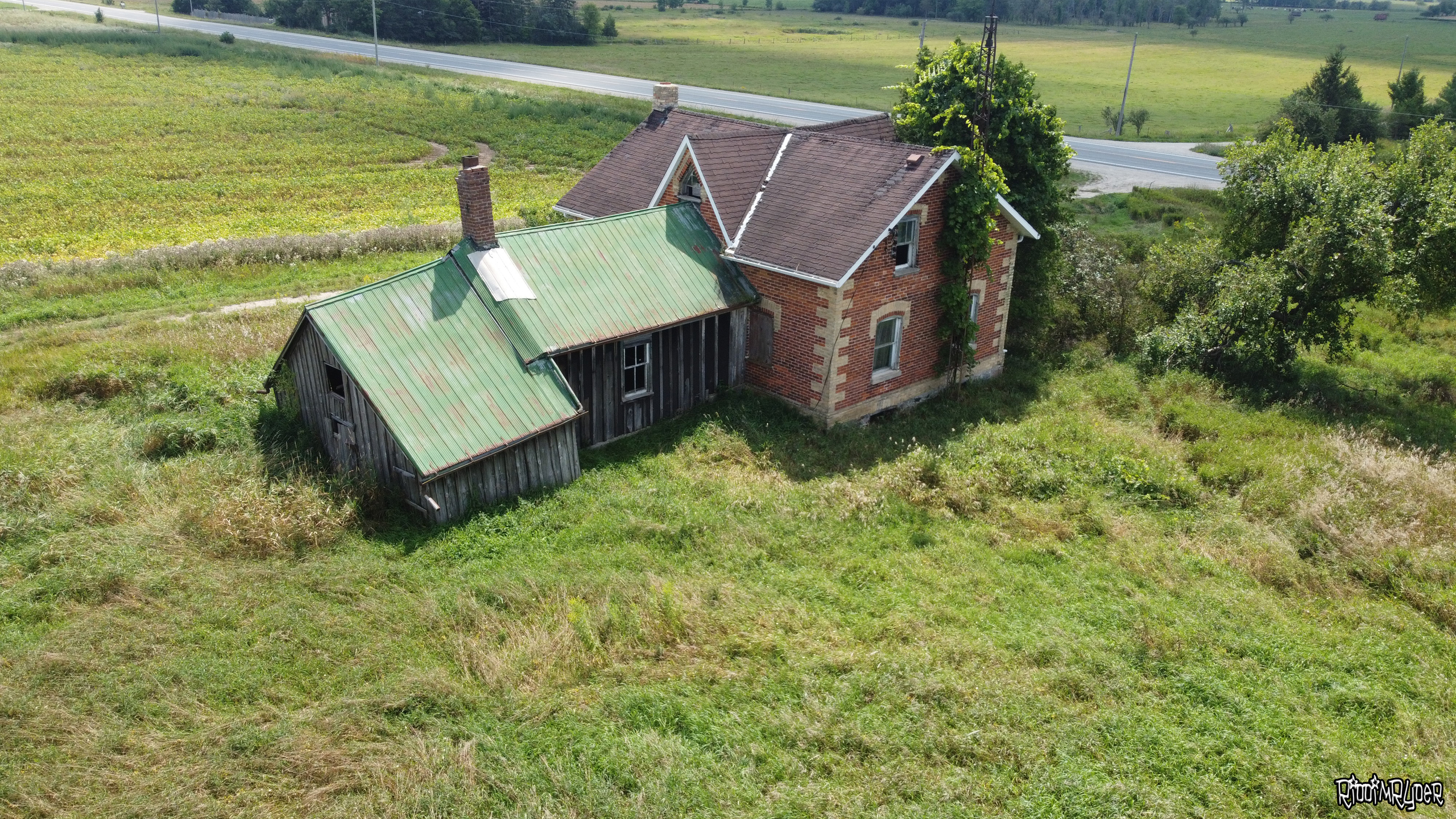 abandoned farms for sale ontario