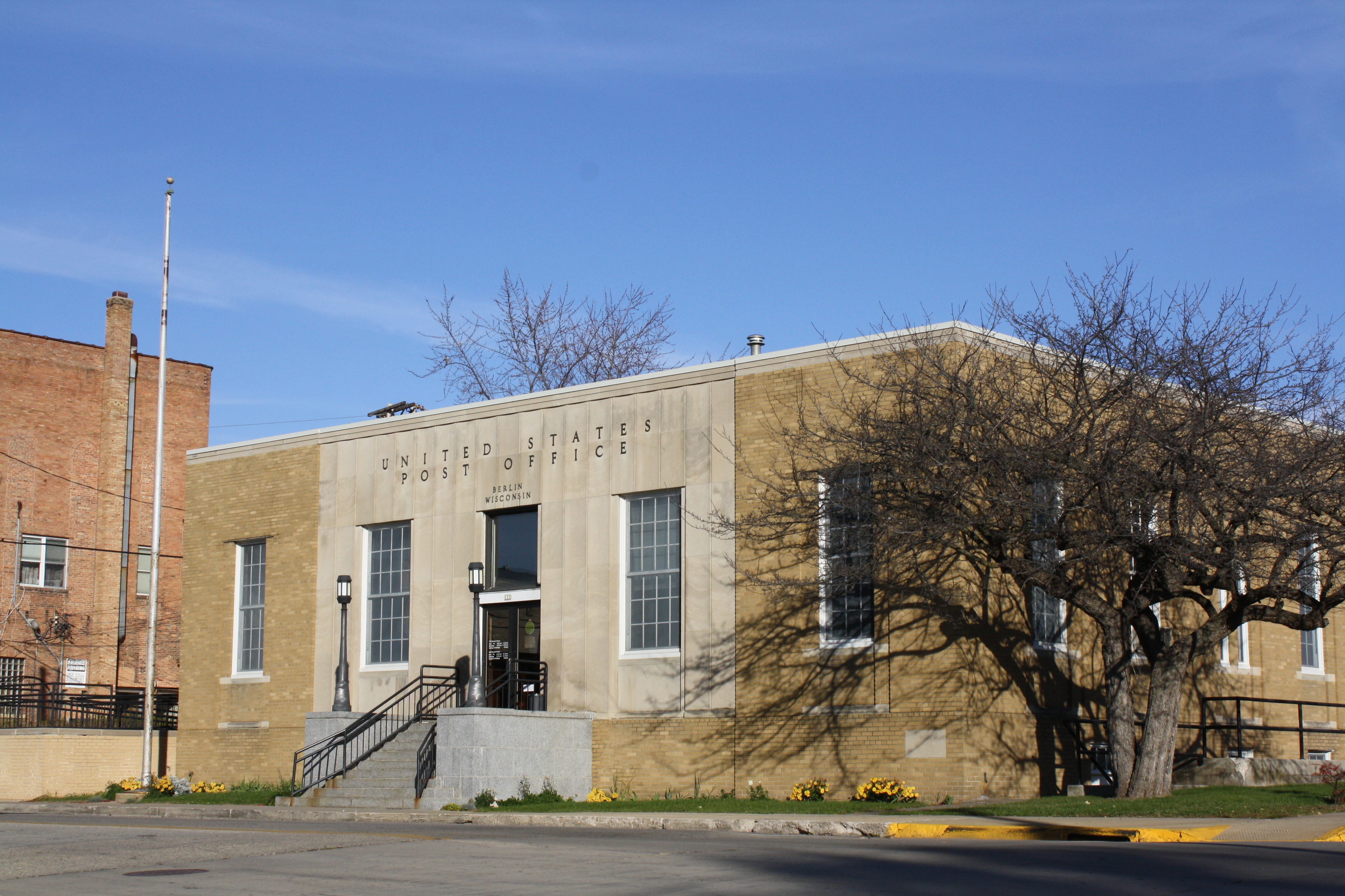 usps new berlin wi