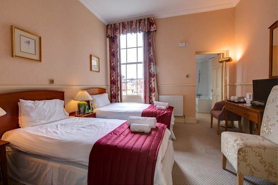 russell hotel weymouth reviews
