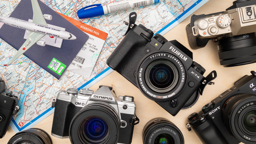 best travel mirrorless