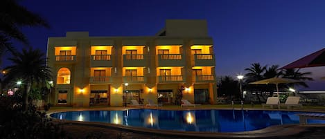 karaikal hotels near beach