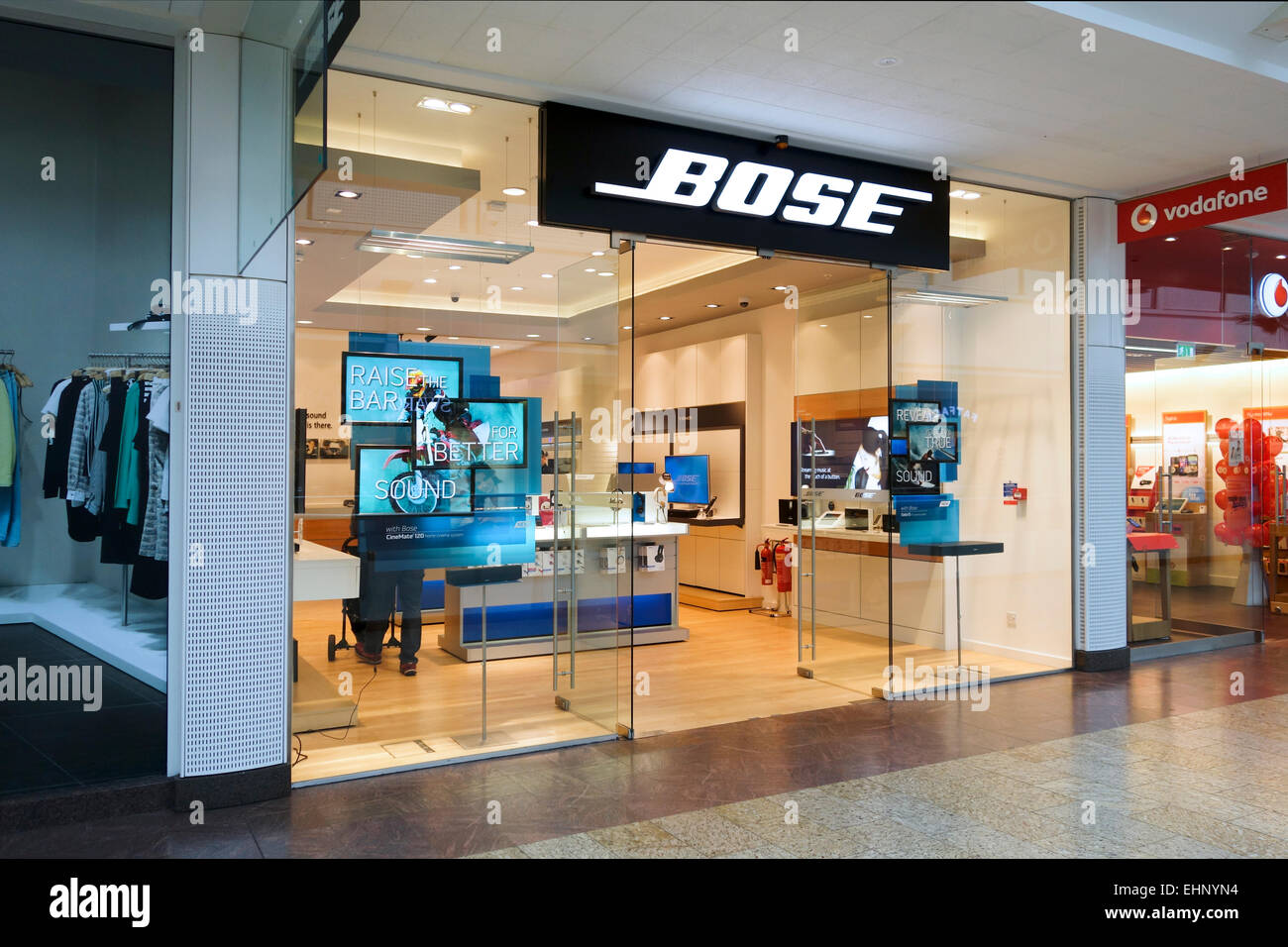 bose store cheshire oaks