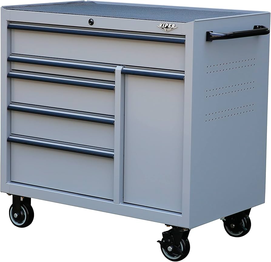 bottom tool chest