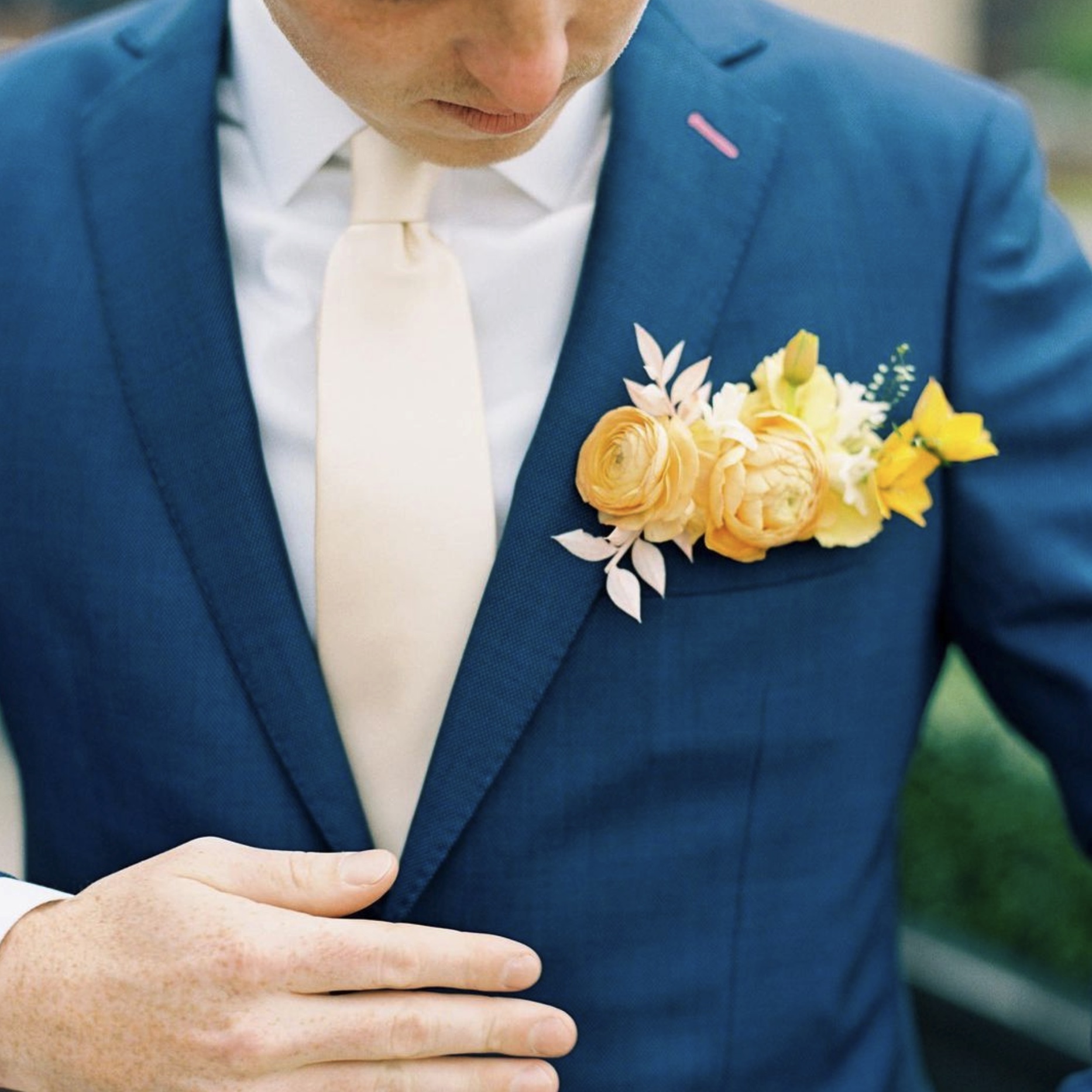 boutonniere with pocket square