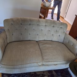 furniture reupholstery near me