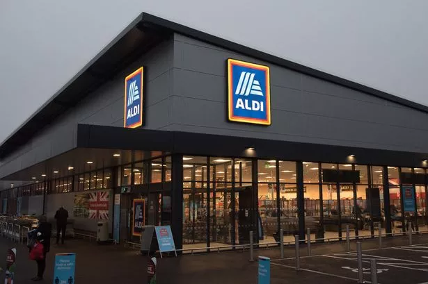 what time aldi closed today