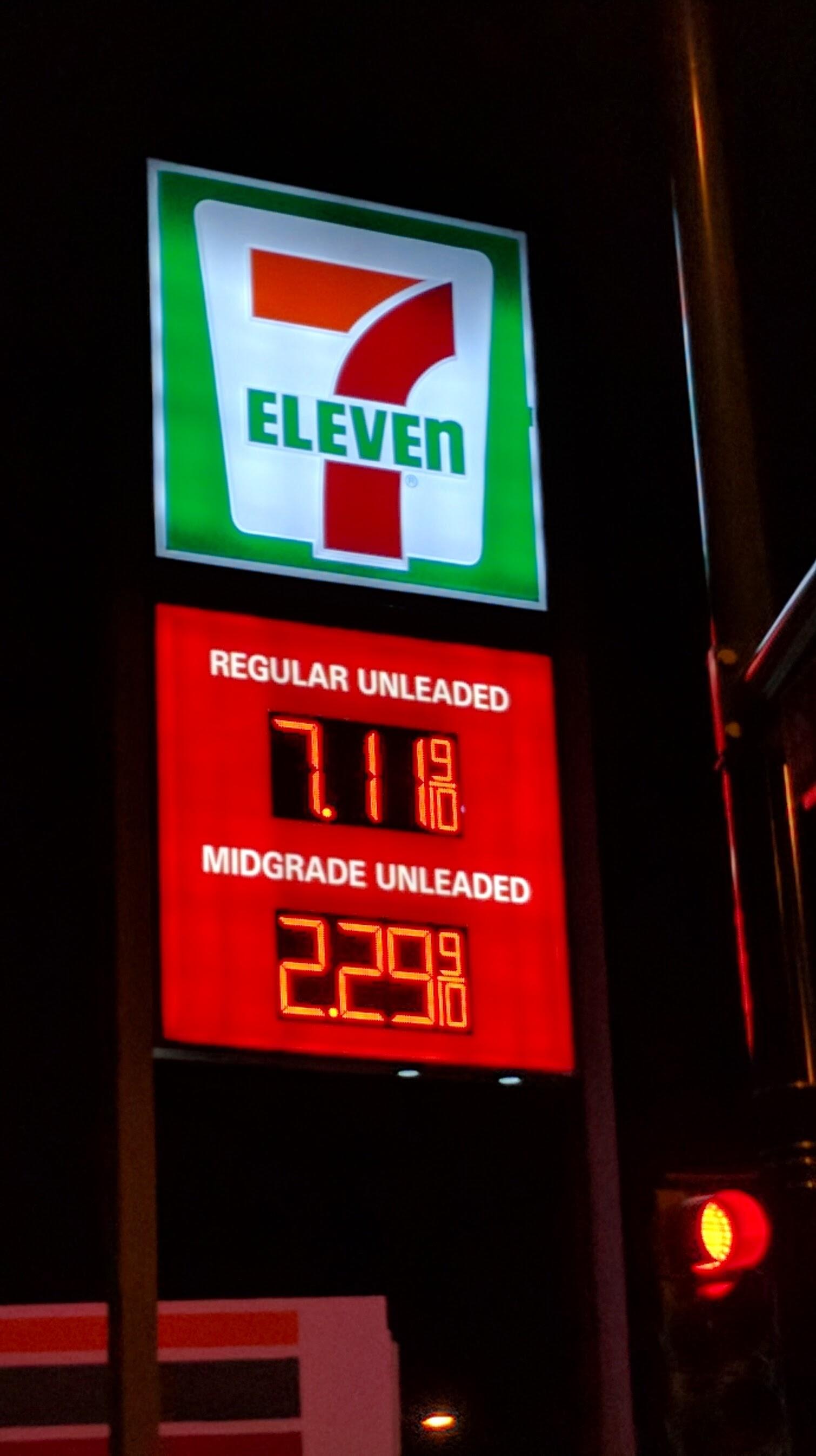 7 eleven gas price