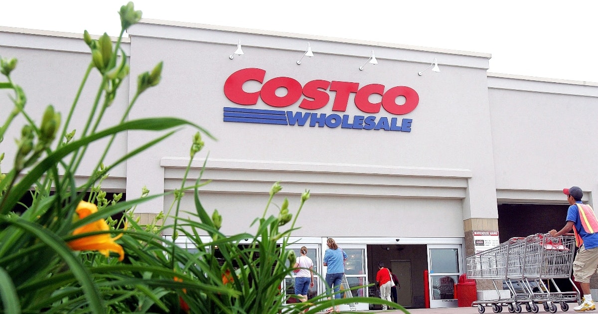 is costco open on easter