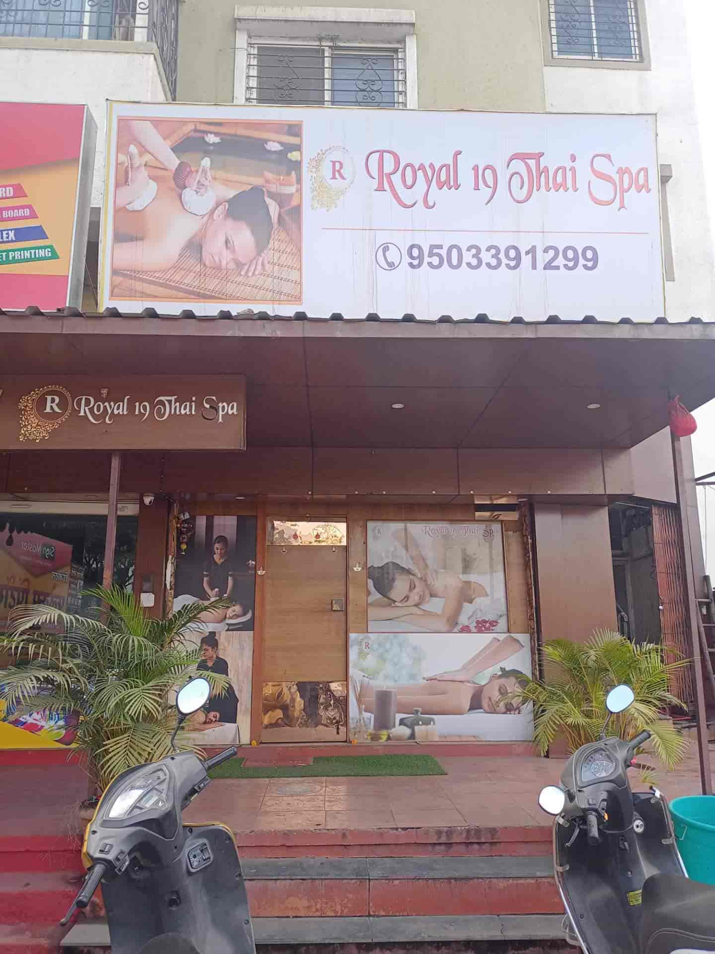 best massage center in pune