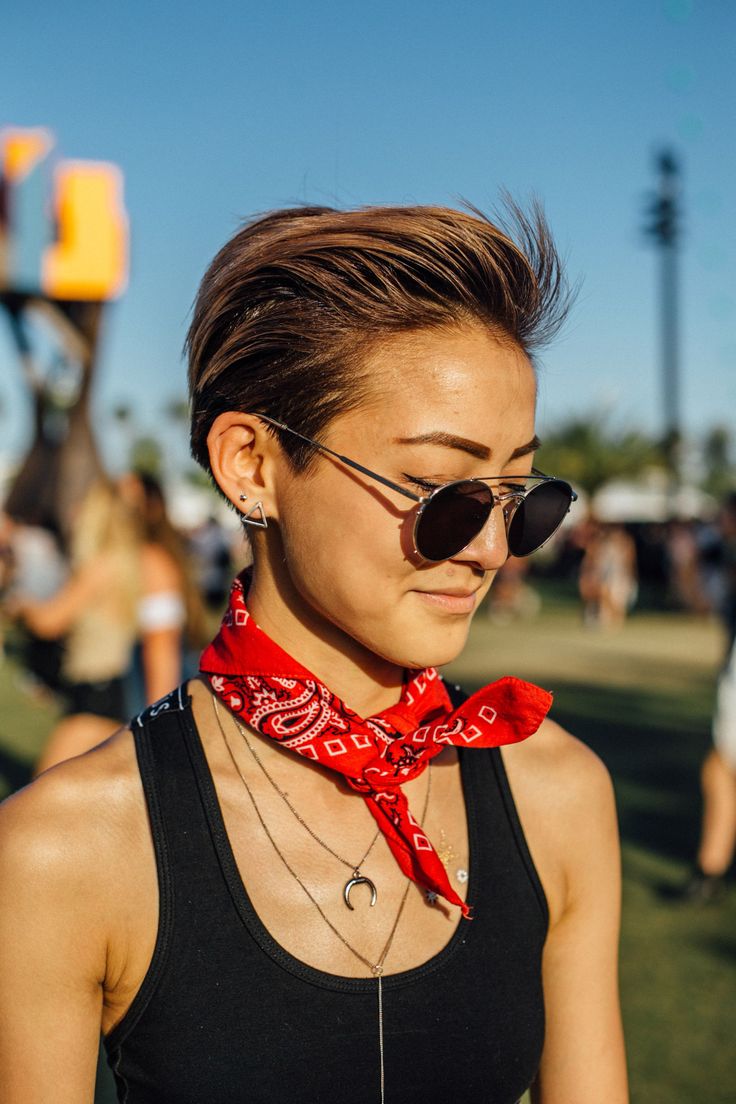 coachella hairstyle for short hair