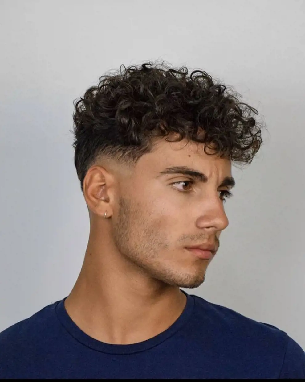 cortes hombre cabello chino