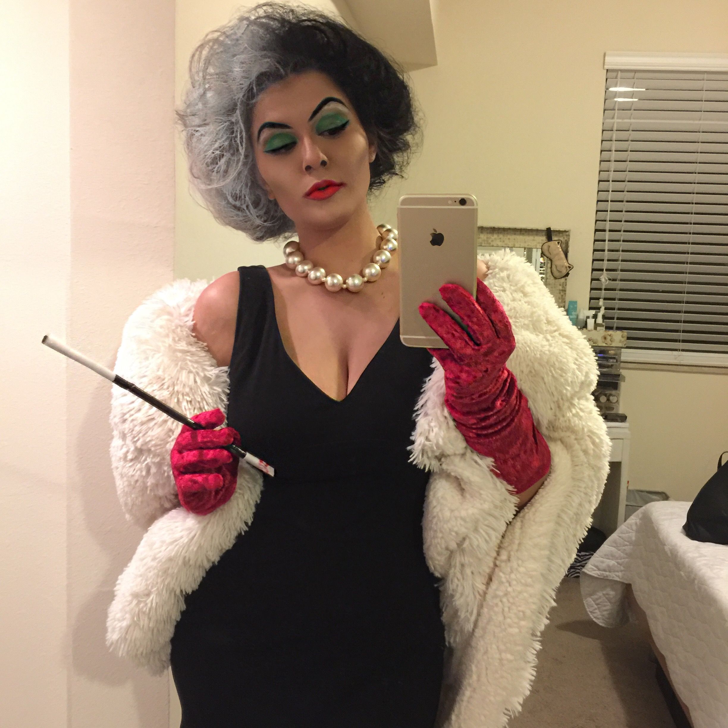 cruella deville costume