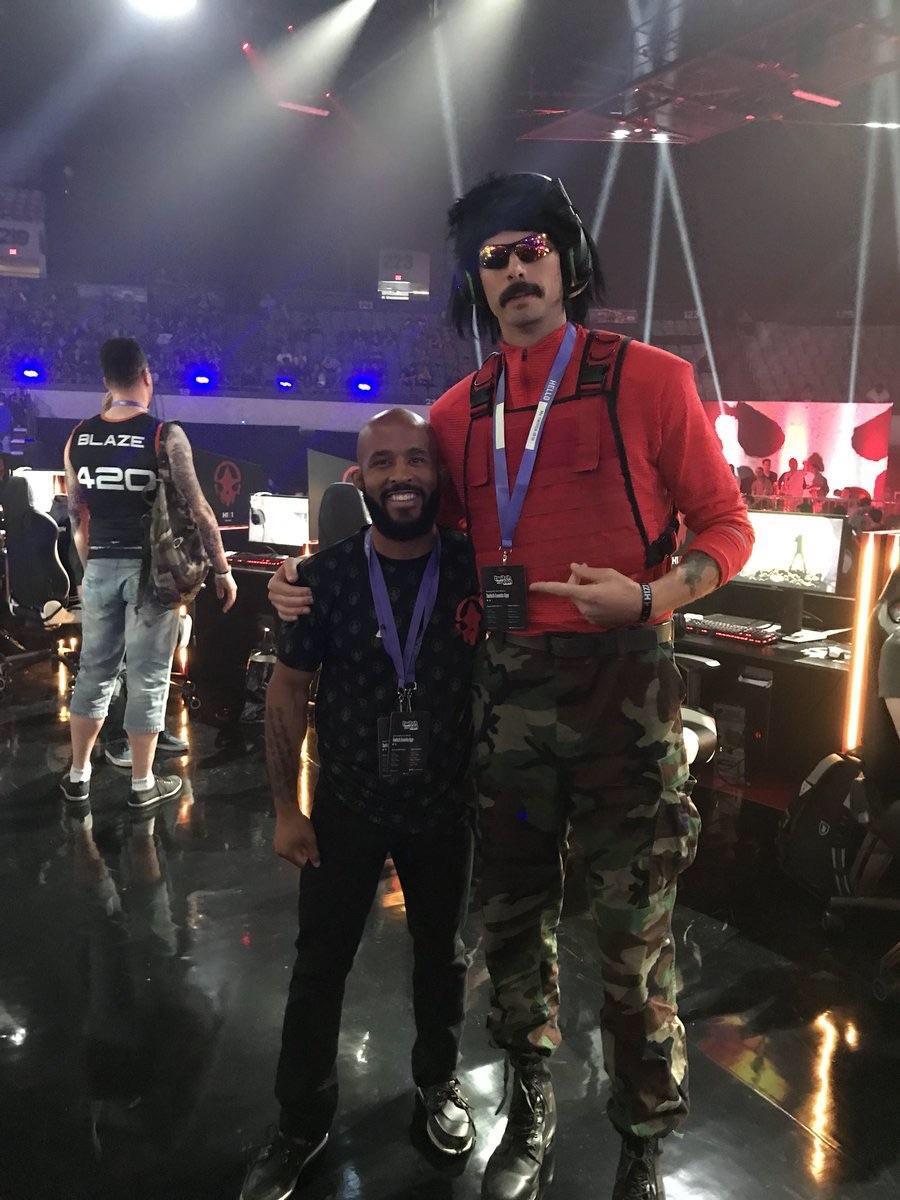 dr disrespect height in feet