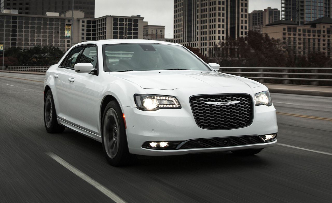 2015 chrysler 300m