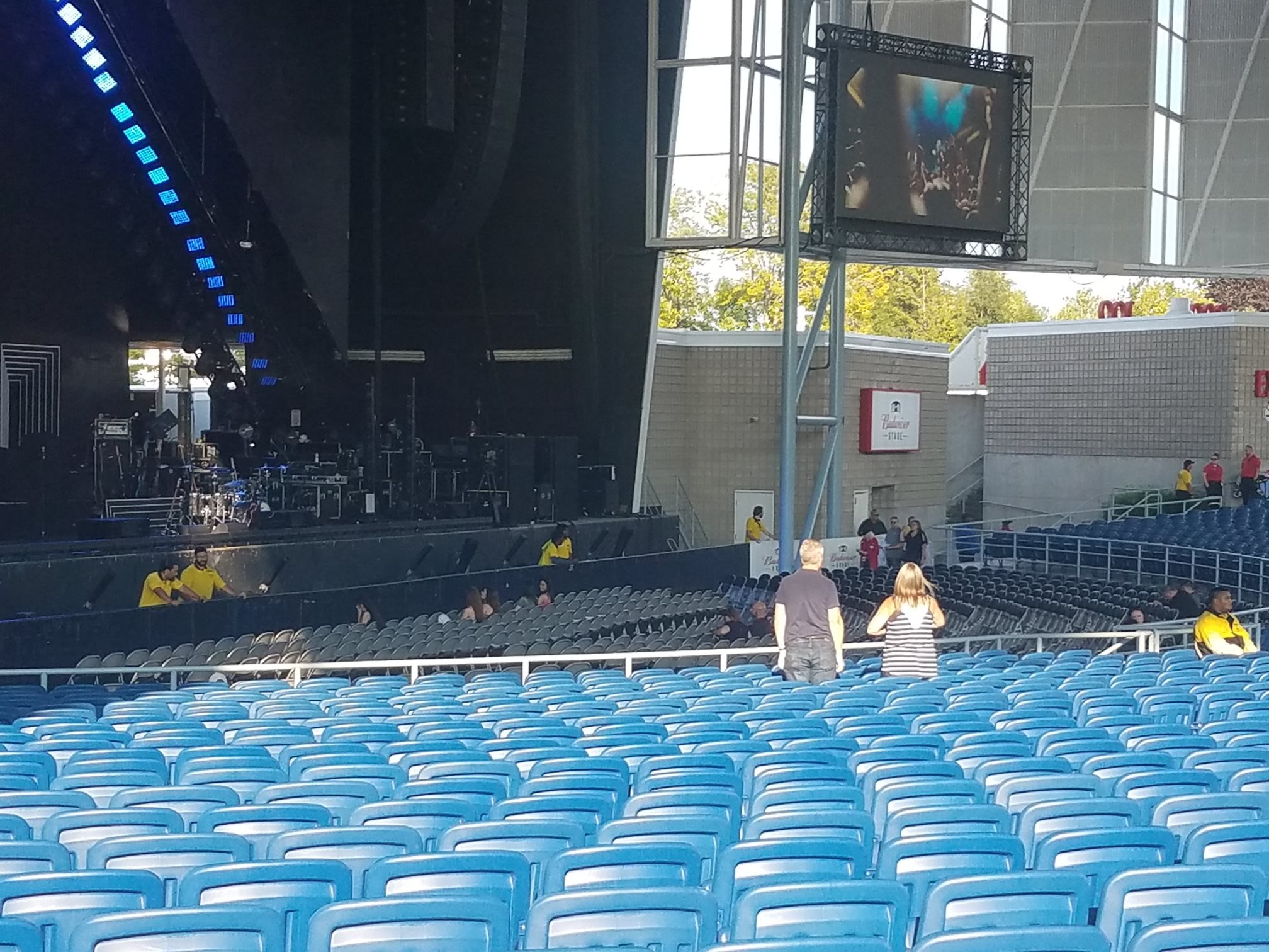 budweiser stage section 305