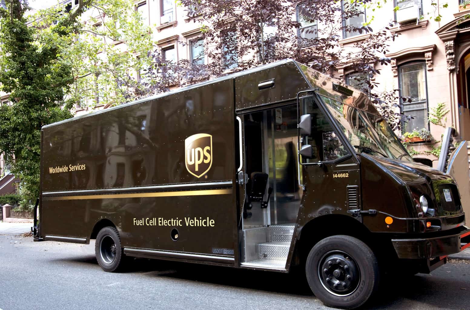 ups driver hours per week