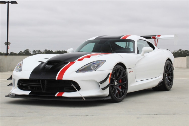 dodge viper 2 step