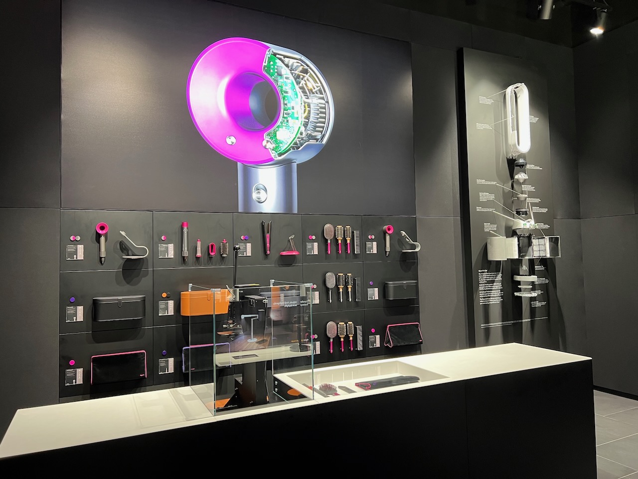 dyson demo store sydney reviews