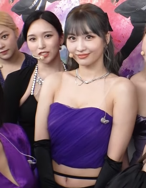 momo twice nipple