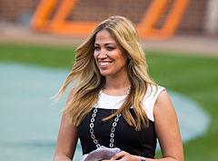 meredith marakovits