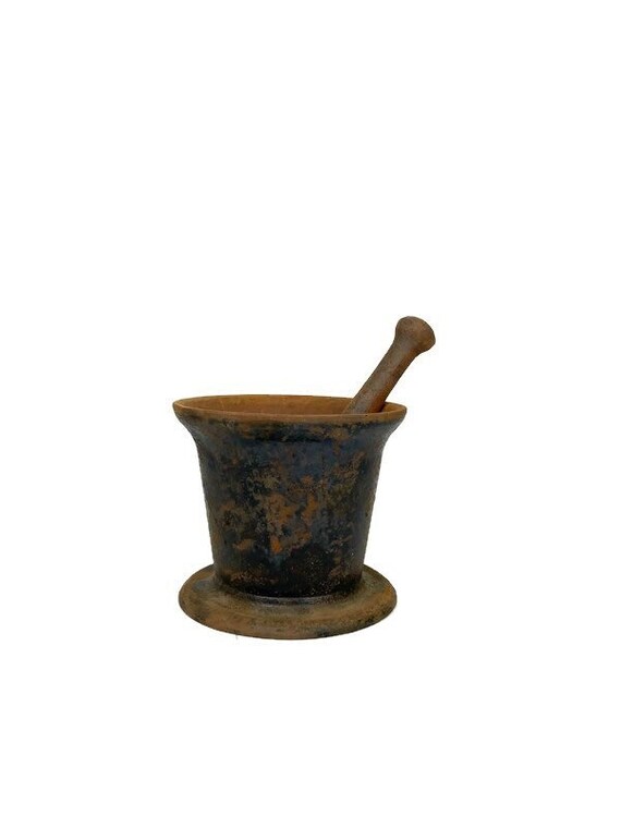 cast iron mortar and pestle vintage