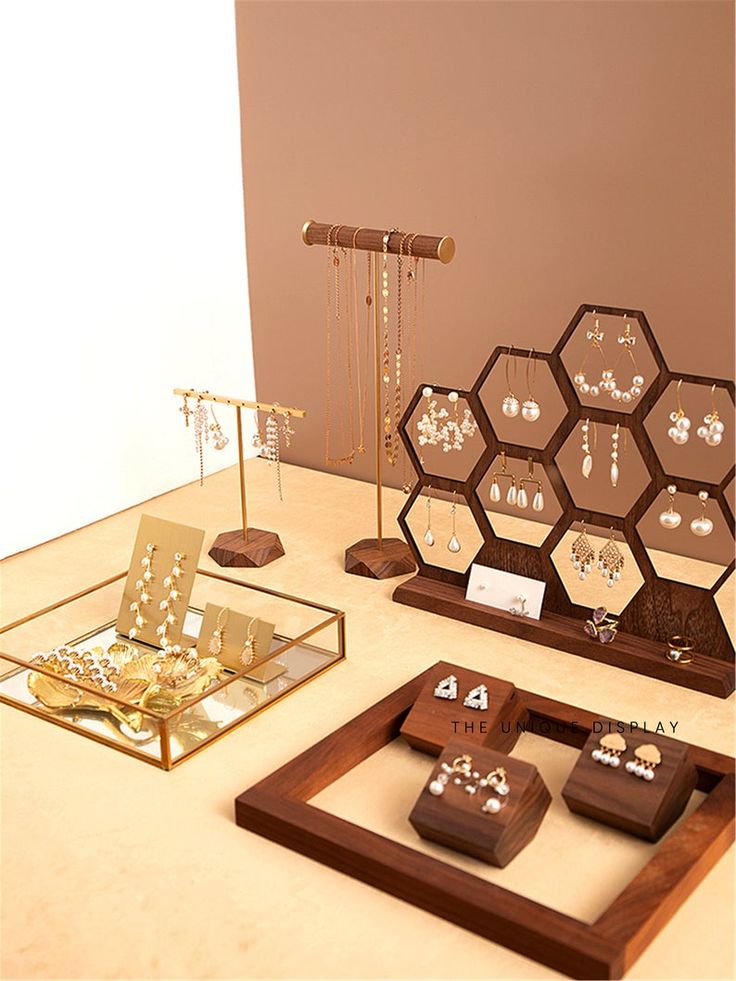 earring display stands