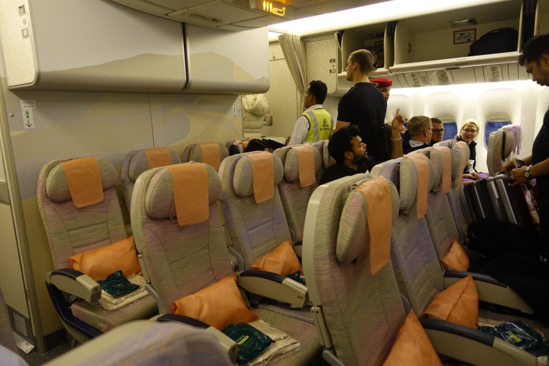 emirates airline economy class