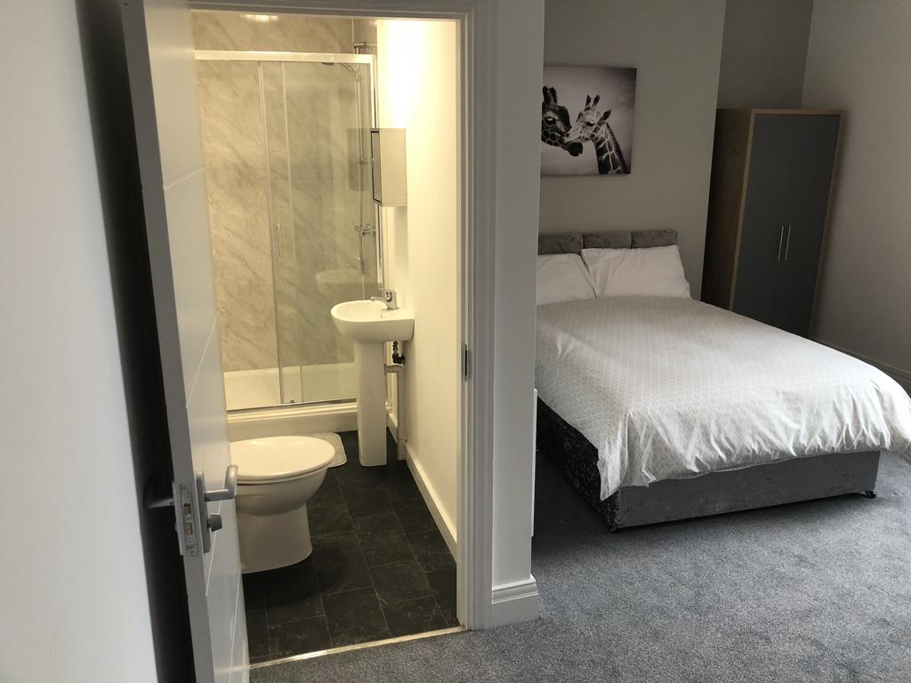 ensuite bedroom to rent