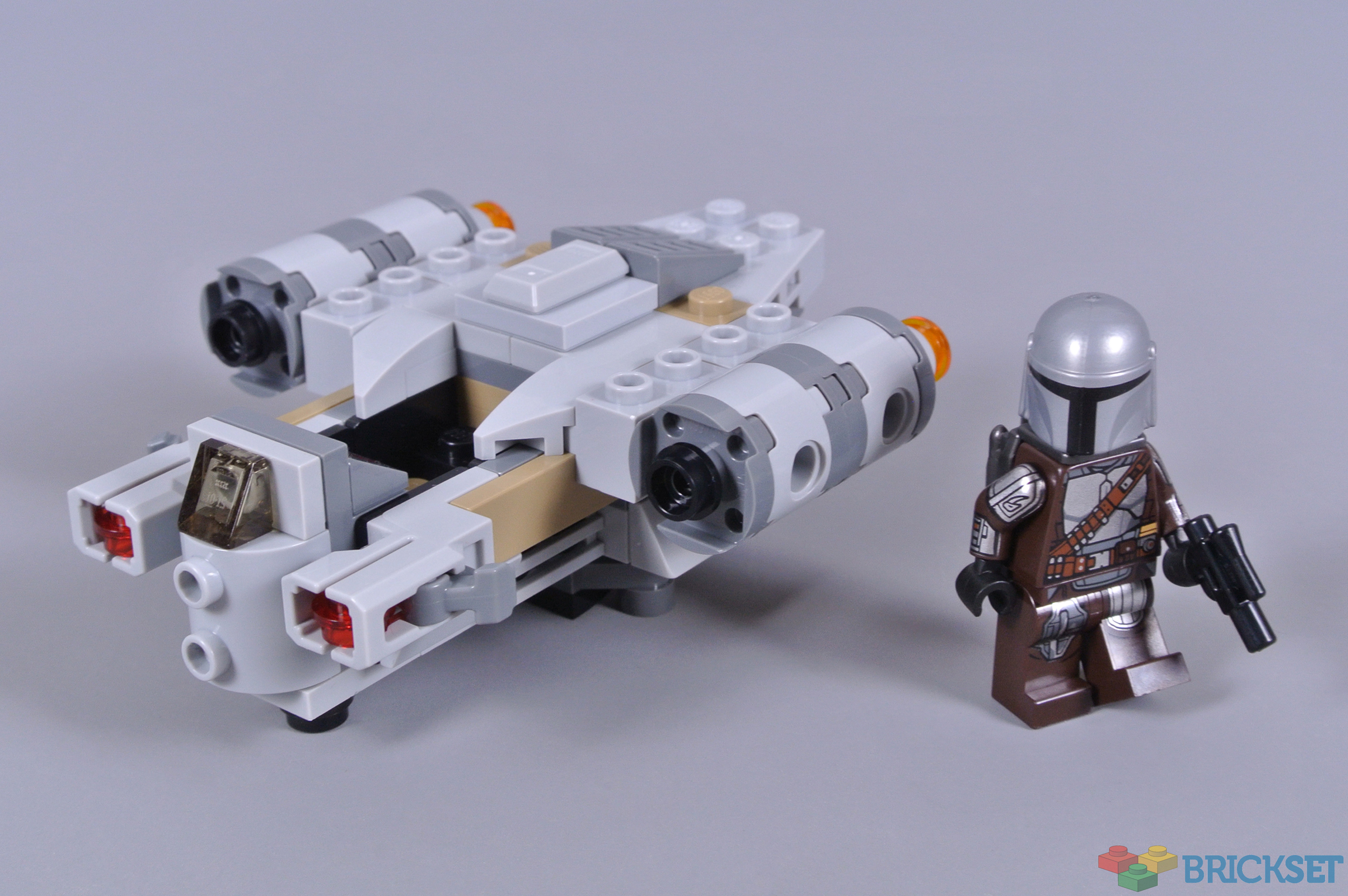 razor crest microfighter