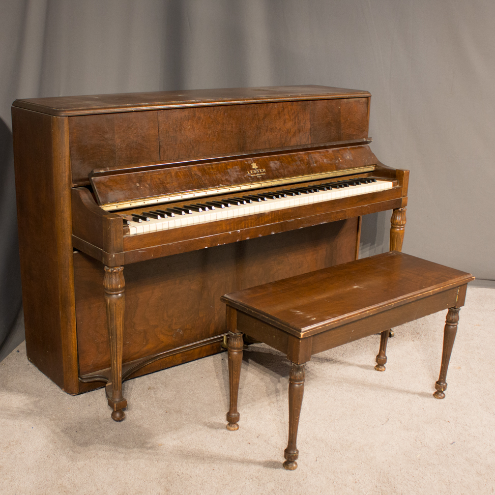 lester piano company