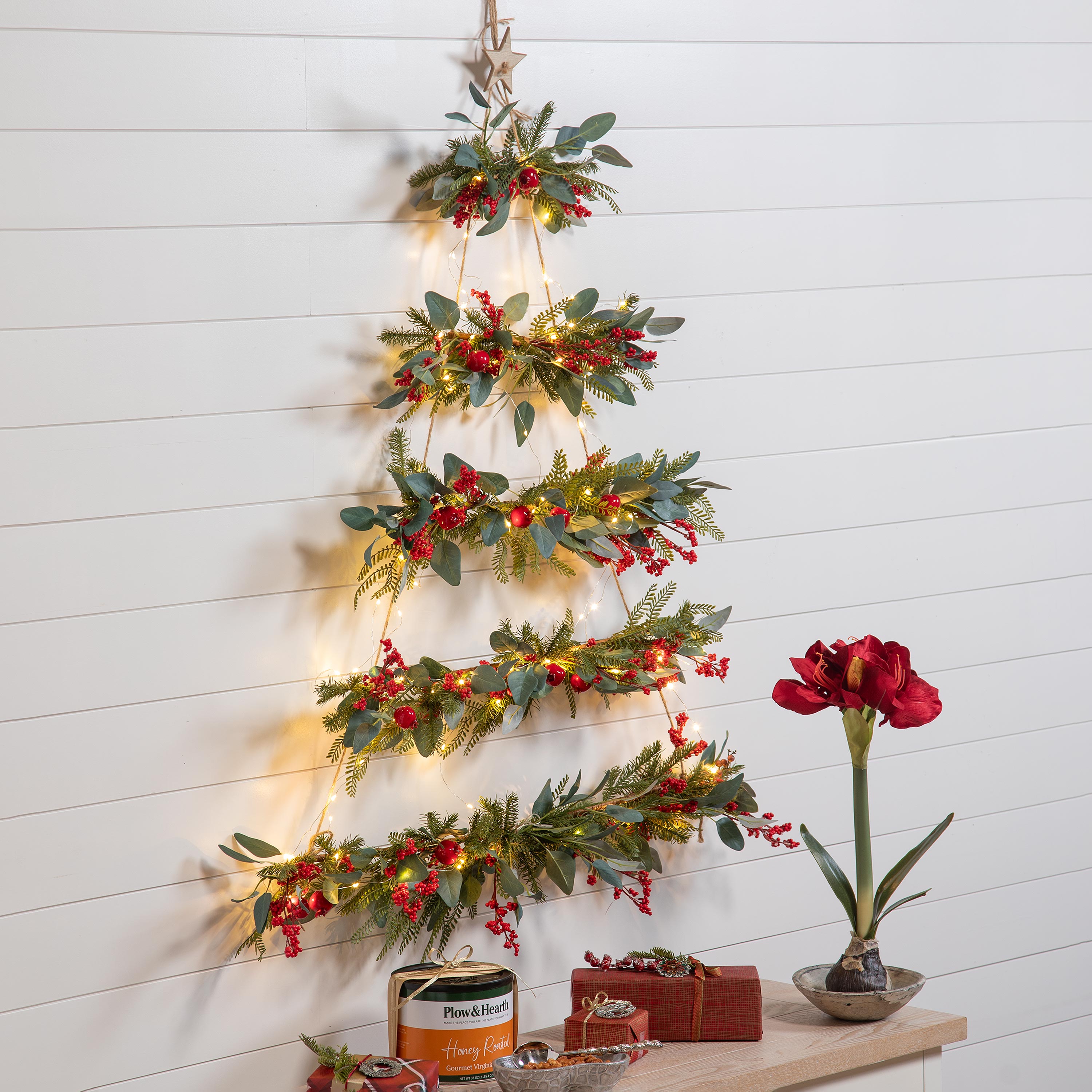 lighted christmas wall tree