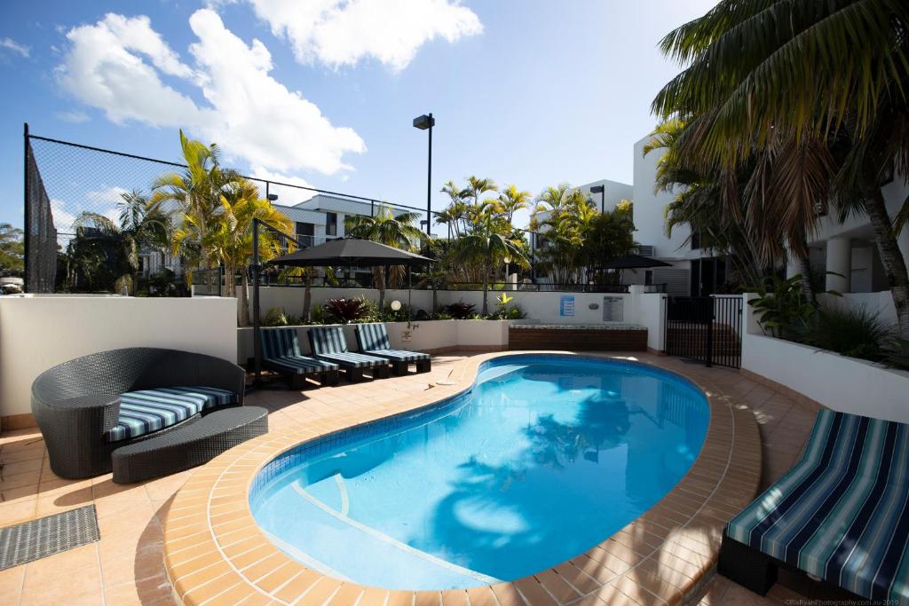 bay royal apartments byron