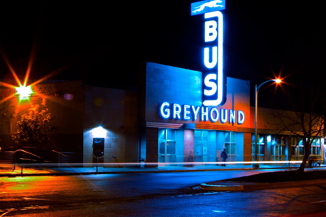 greyhound oakland